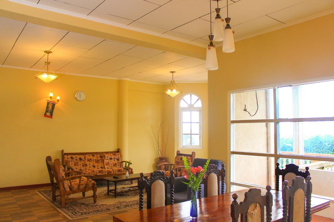 Hill View Bungalow Bed and Breakfast Nuwara Eliya Buitenkant foto