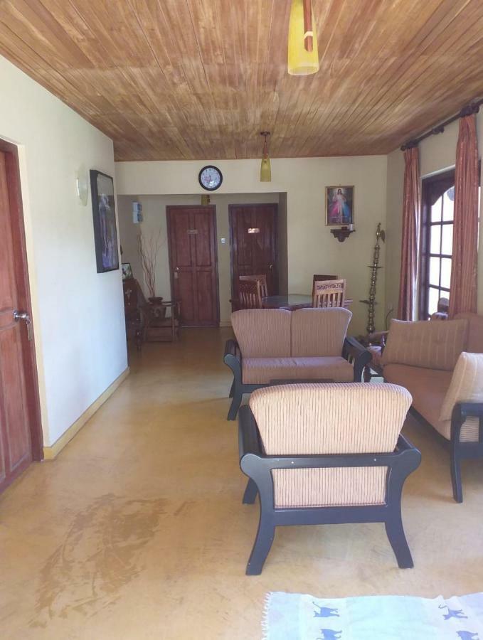 Hill View Bungalow Bed and Breakfast Nuwara Eliya Buitenkant foto