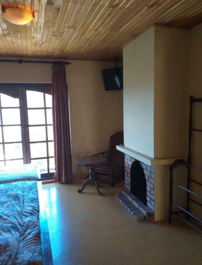 Hill View Bungalow Bed and Breakfast Nuwara Eliya Buitenkant foto