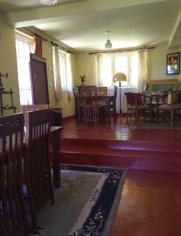 Hill View Bungalow Bed and Breakfast Nuwara Eliya Buitenkant foto